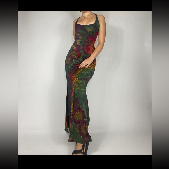 Dresses & Skirts - Tie-Dye Maxi Dress